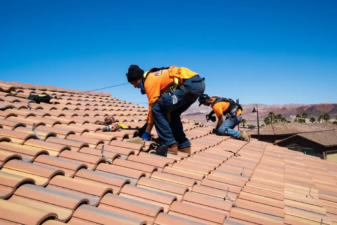 how solar gets installed